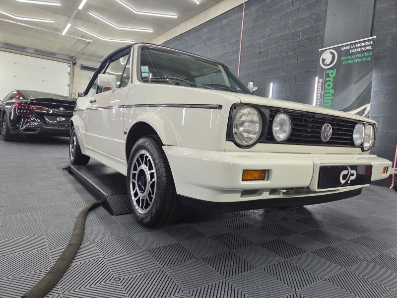 polissage + protection ceramique + protection capote golf 1 Karmann près de Geneve