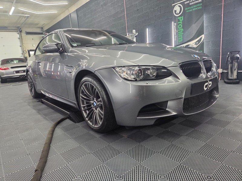 protection ceramique sur une BMW M3 2011 cabriolet près de Genève en Suisse