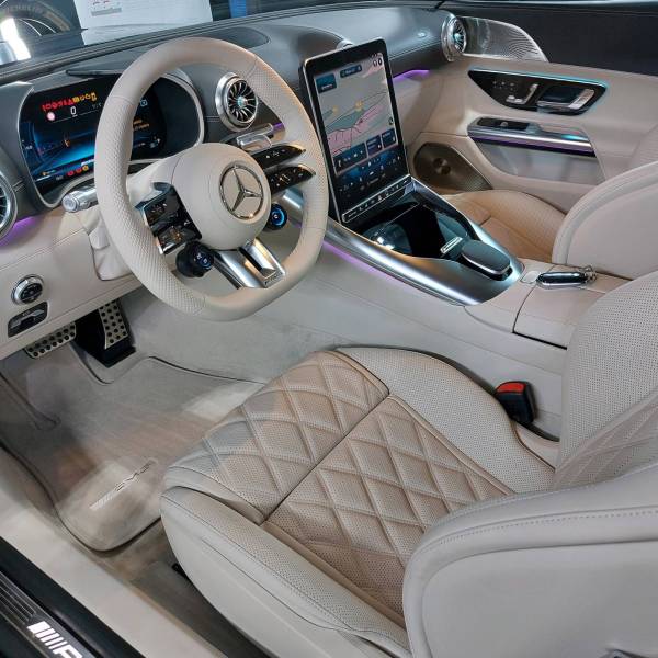 Mercedes SL 63 AMG 2022 - protection céramique Gtechniq près de Genève en Suisse