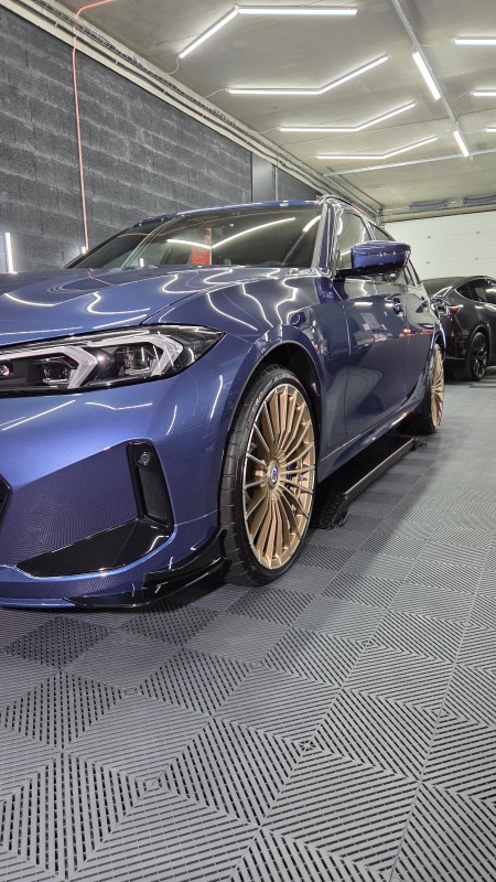 NOUVEL ATELIER, un espace soigné, totalement sécurisé pour votre auto à Fillière à 25 minutes de Genève