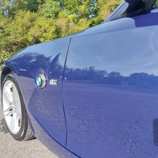 BMW Z4 Coupé – Polissage stage 2 et finition Ceramic Sealant près de Genève