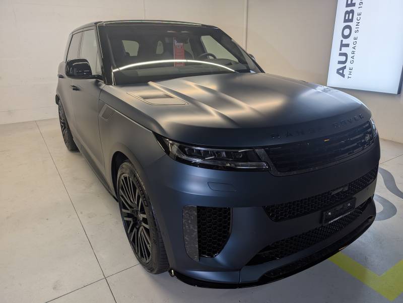 Range Rover Sport SV edition two Nebula Blue et carbone forgé - Pose d'une protection céramique Gtechniq longue durée ultra resistante près de Genève