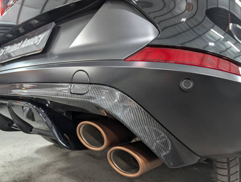 protection ceramique sur une cupra formentor vz5 près de geneve