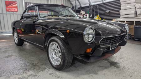 Notre zone d'activité pour ce service Application de traitement céramique Gtechniq sur éléments en carbone et bois précieux pour véhicules rares