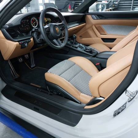 Notre zone d'activité pour ce service Pose de protection céramique Gtechniq sur voiture neuve haut de gamme avant livraison définitive en concession