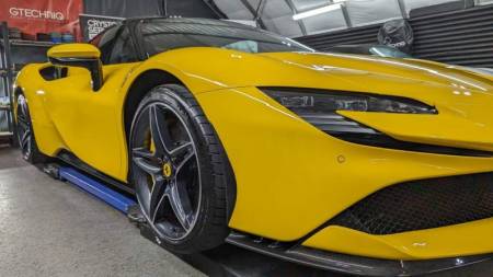 Notre zone d'activité pour ce service Polissage multi-étapes professionnel pour restauration de carrosserie sur véhicule haut de gamme et collection